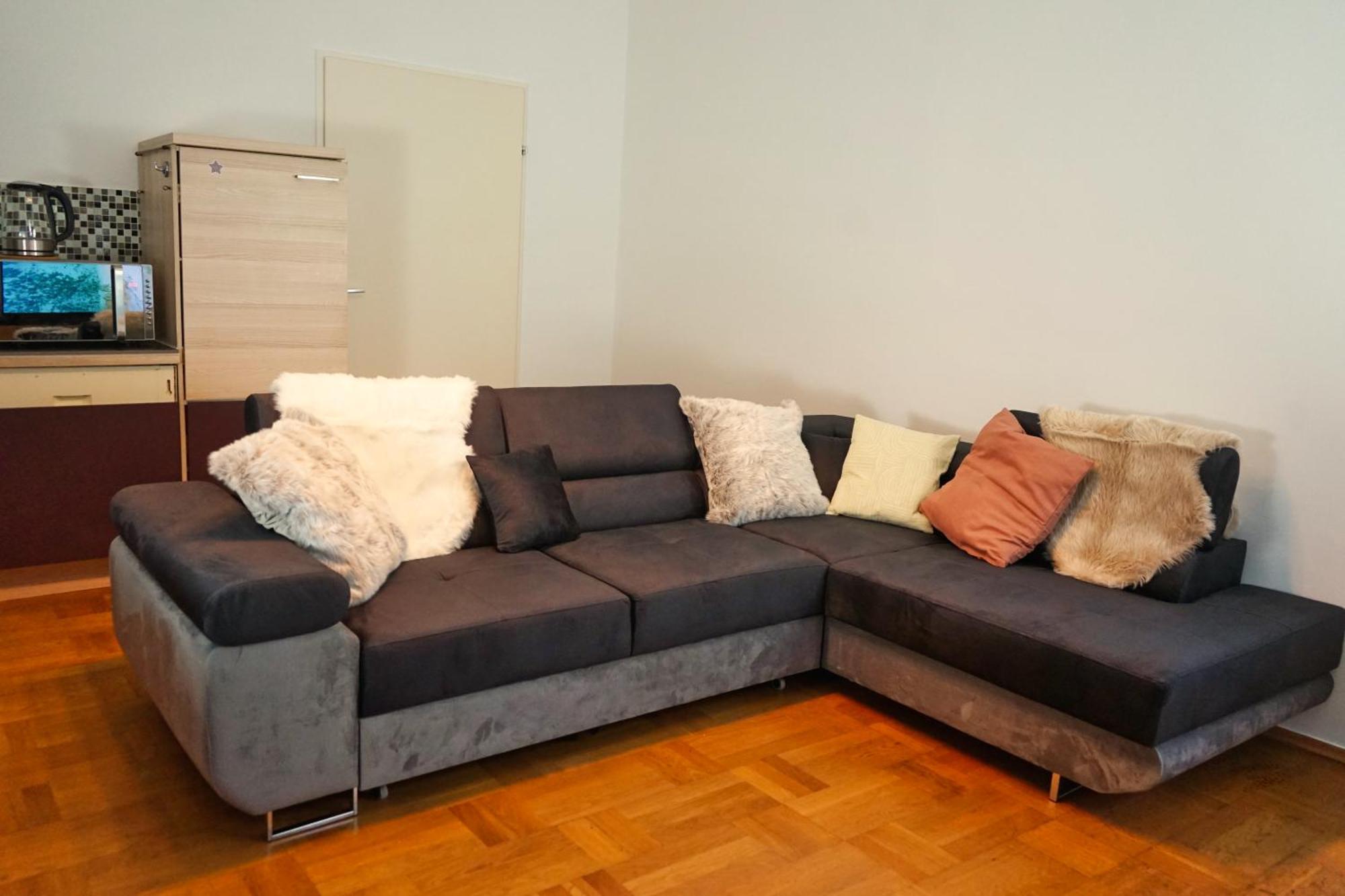 Cozy Vienna Apartments ภายนอก รูปภาพ