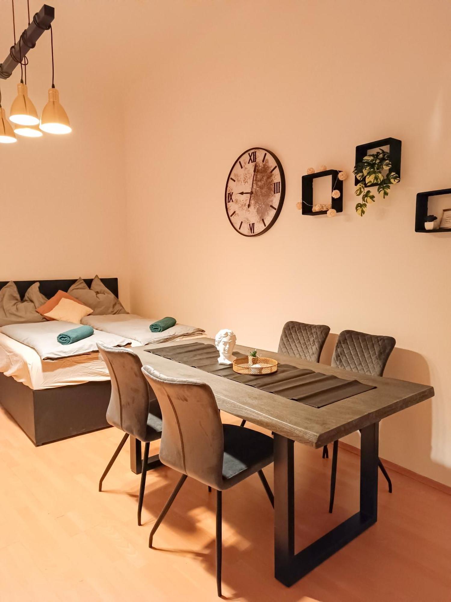 Cozy Vienna Apartments ภายนอก รูปภาพ